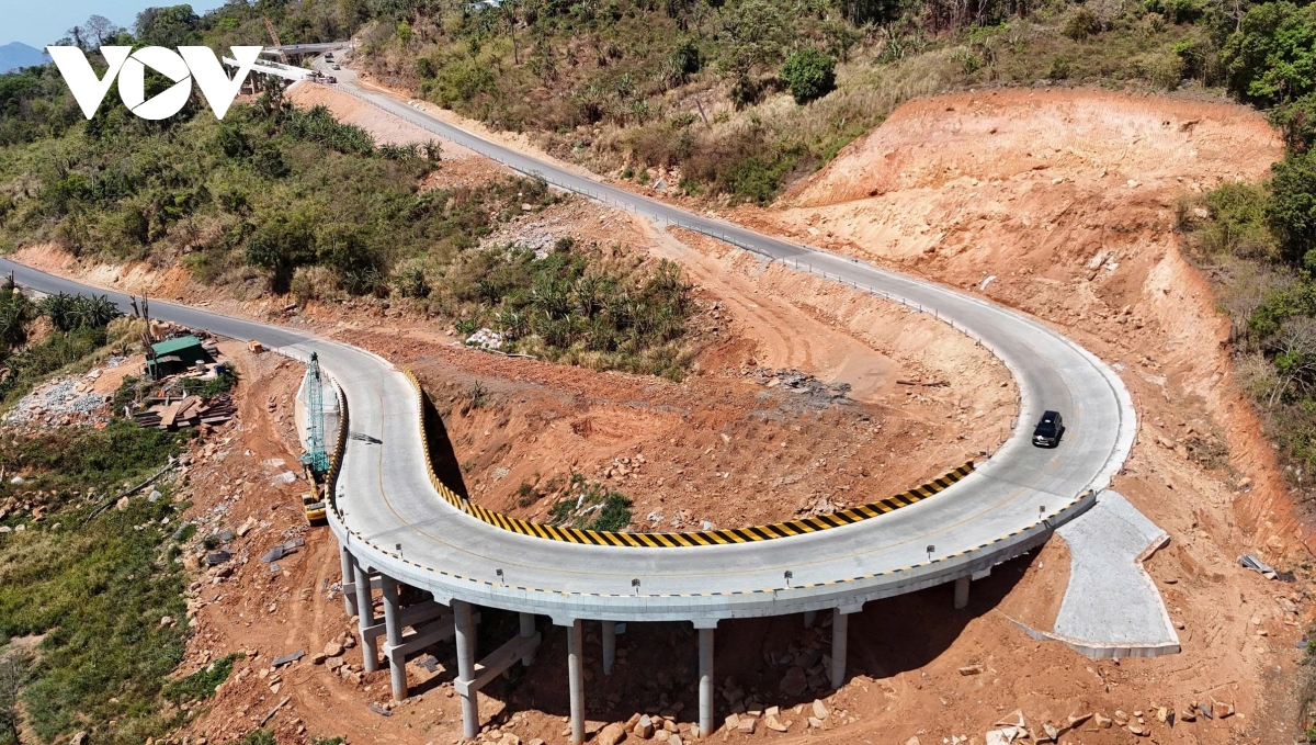 Quốc lộ 28B: Gấp rút cán đích, mở trục liên kết rừng – biển