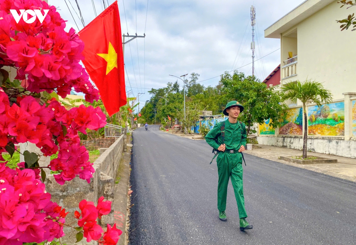 thanh nien mien nui, hai dao quang ninh ron rang chuan bi tong quan hinh anh 4