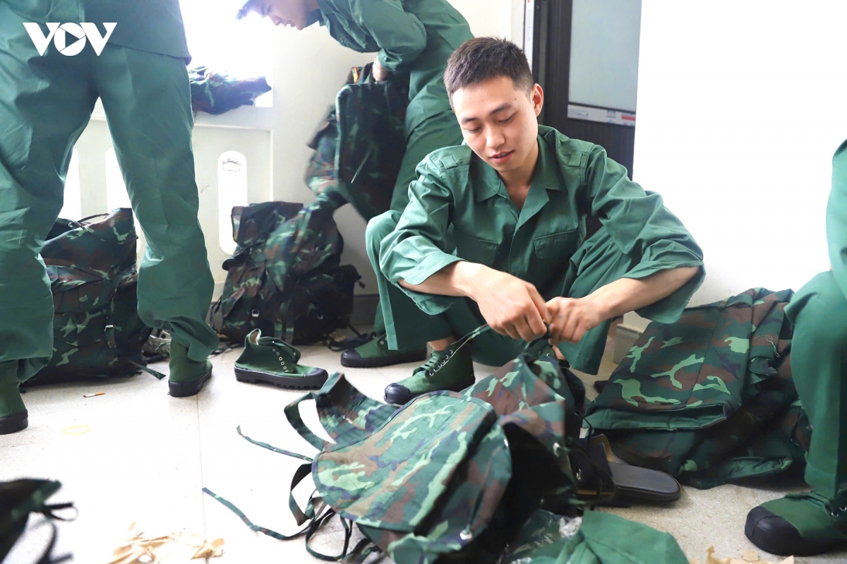 thanh nien mien nui, hai dao quang ninh ron rang chuan bi tong quan hinh anh 9