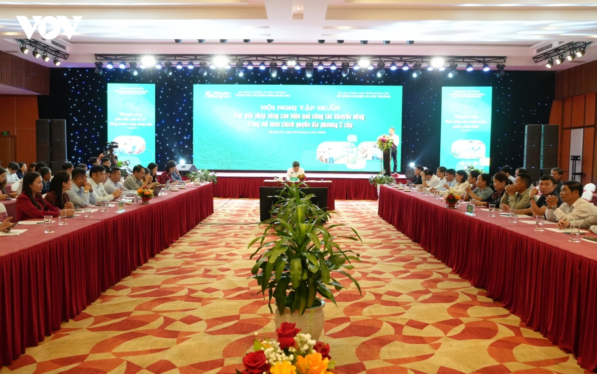 khuyen nong co so phai gan voi ruong dong, phuc vu nhan dan hinh anh 1