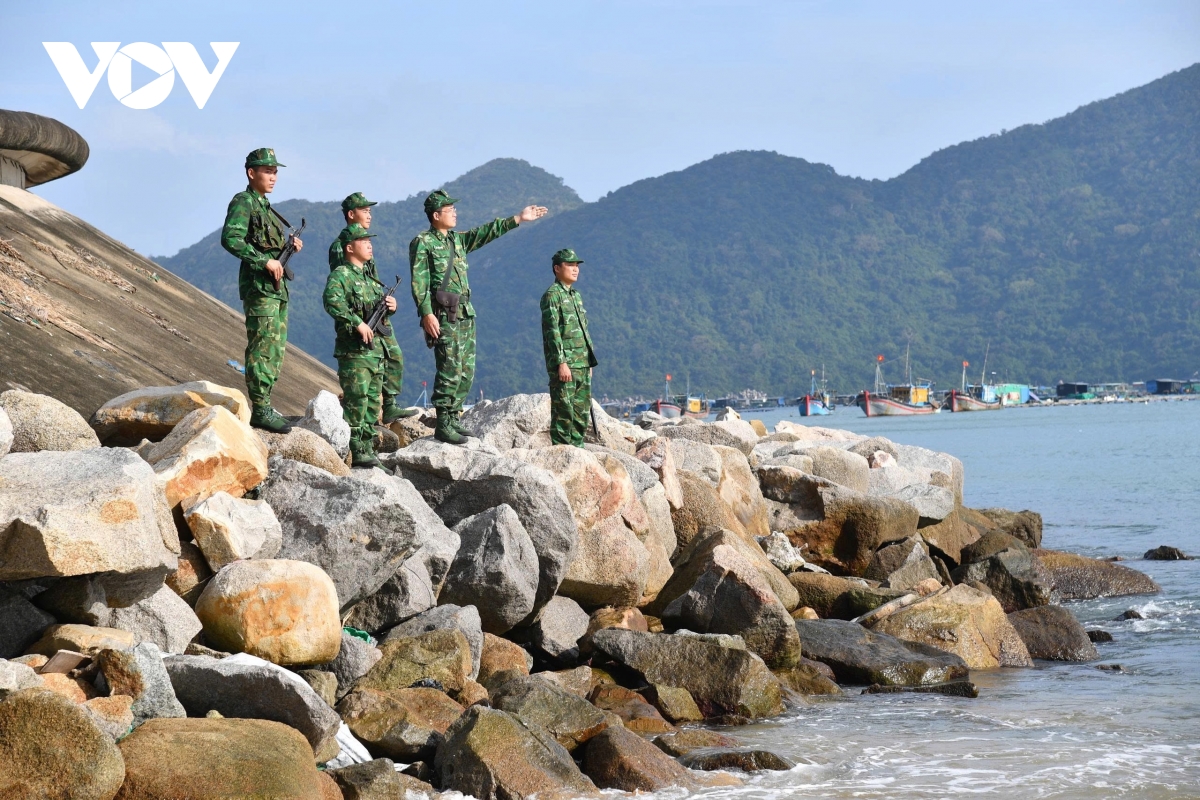 bo doi bien phong Dak lak trong the tran bien phong toan dan thoi ky moi hinh anh 2