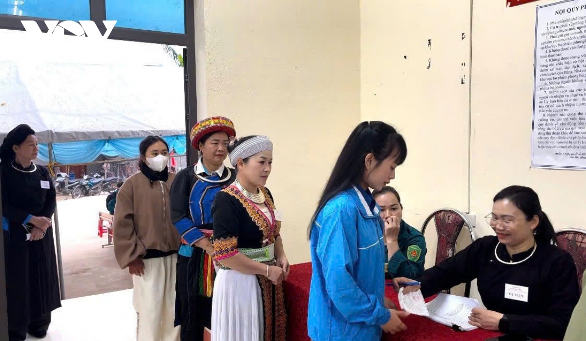 co 72 92 xa, phuong cua thai nguyen dat 100 cu tri tham gia bo phieu hinh anh 1