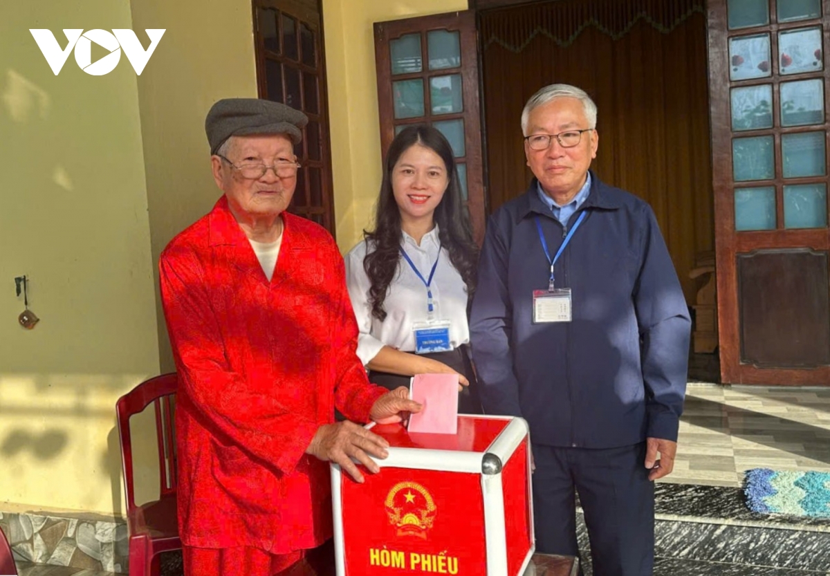 tuong thuat truc tiep ngay hoi toan dan 15 3 2026 hinh anh 213