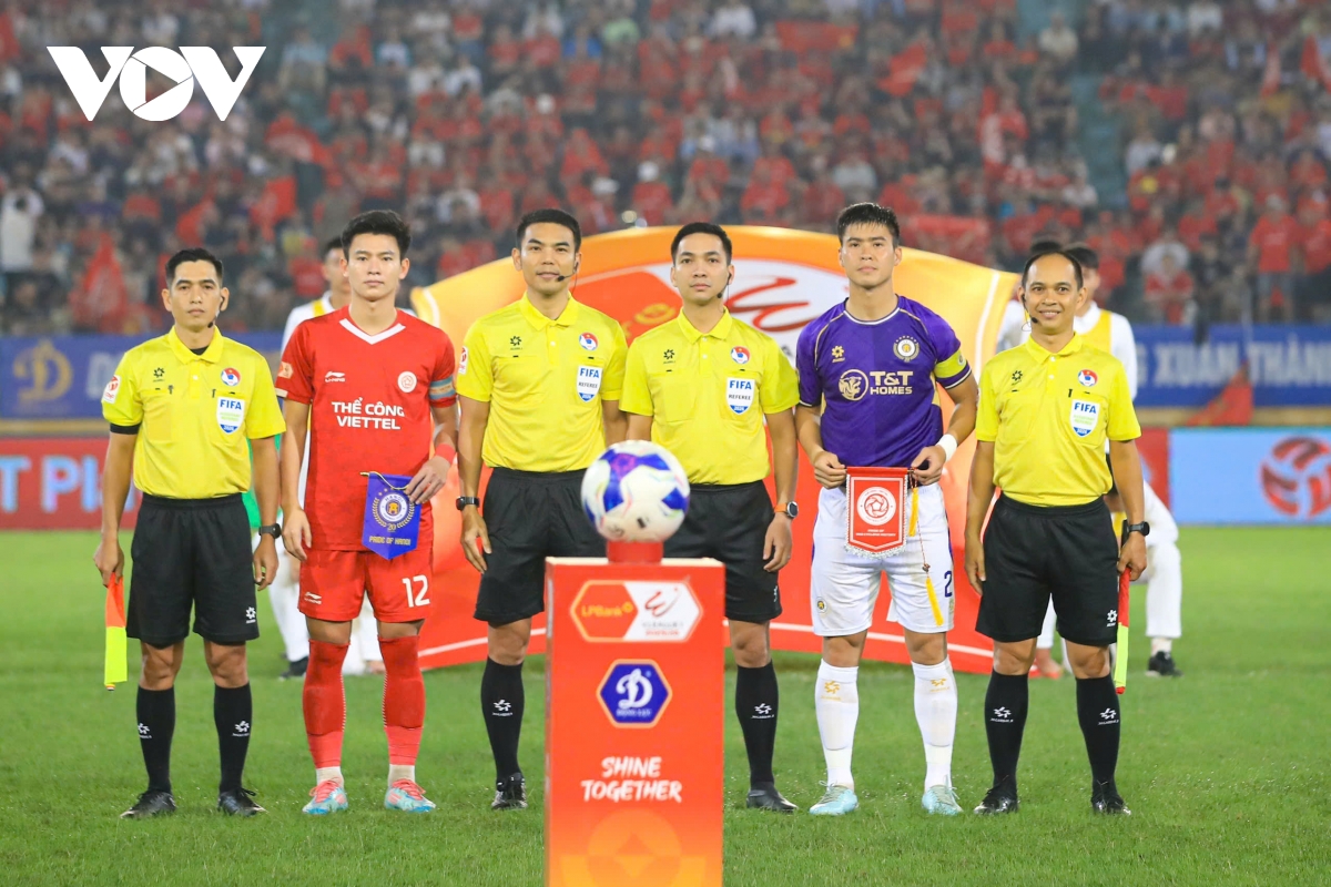 the cong viettel thang thuyet phuc ha noi fc, vuon len nhi bang v-league hinh anh 20