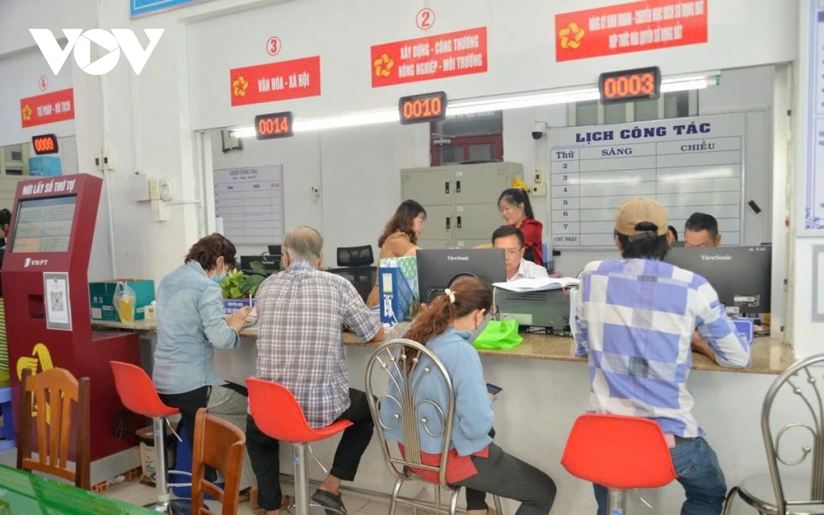 cai cach chinh quyen dia phuong 2 cap dan hai long moi la dich cuoi hinh anh 4