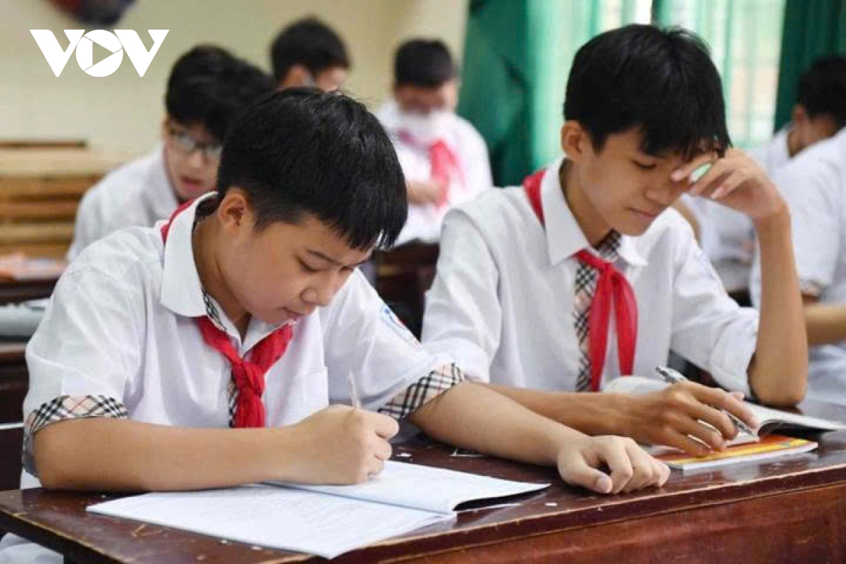 Bỏ bằng tốt nghiệp THCS: Bộ GD&ĐT nói gì trước băn khoăn về giá trị bằng cấp?