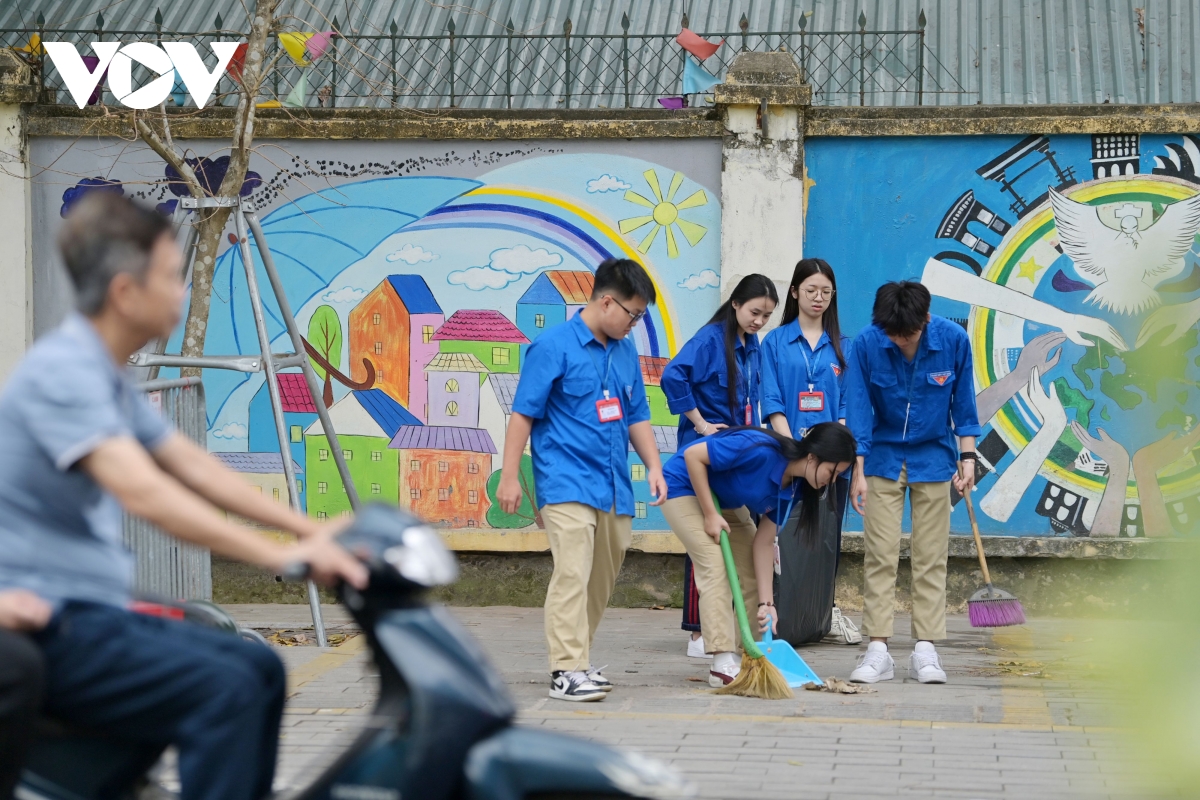 tuoi tre thu do tich cuc huong ung phong trao ngay chu nhat xanh hinh anh 1