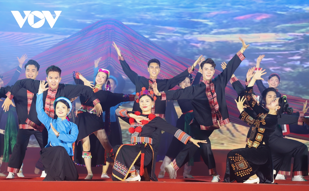 27 doi tuyen truyen luu dong toan quoc tranh tai tai quang ninh hinh anh 3