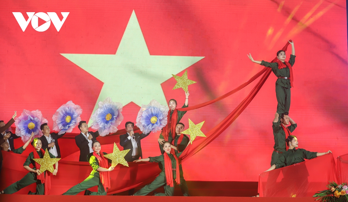 27 doi tuyen truyen luu dong toan quoc tranh tai tai quang ninh hinh anh 4