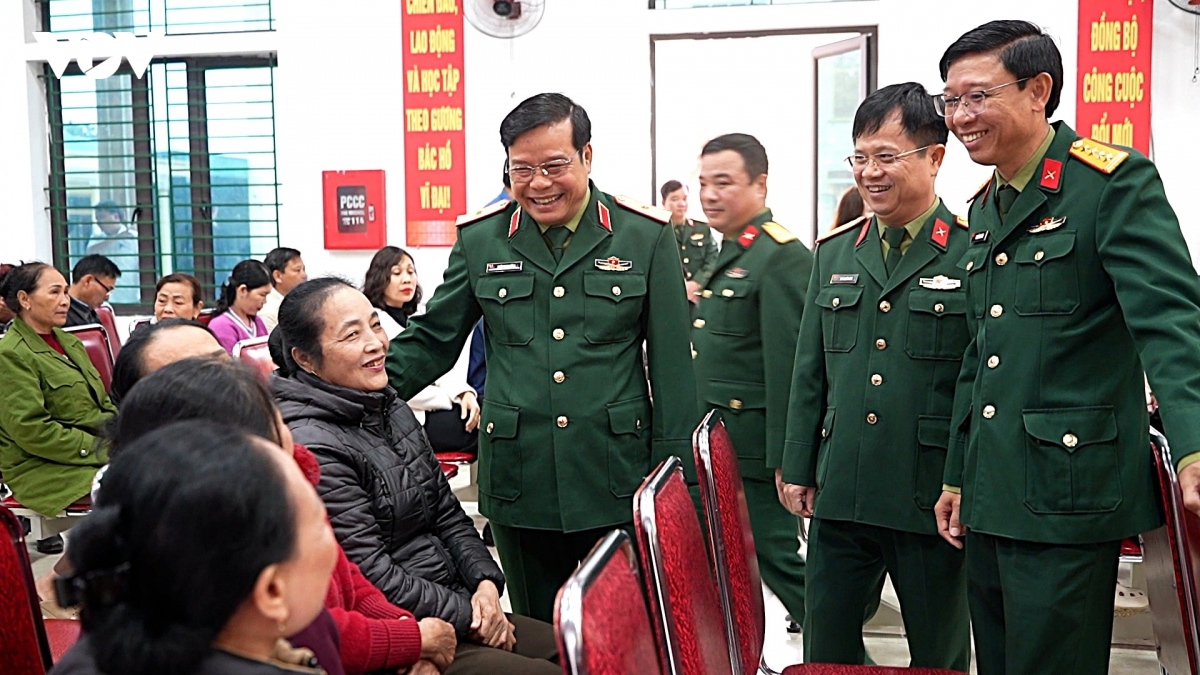 tiep xuc cu tri, lang nghe tu co so hinh anh 4