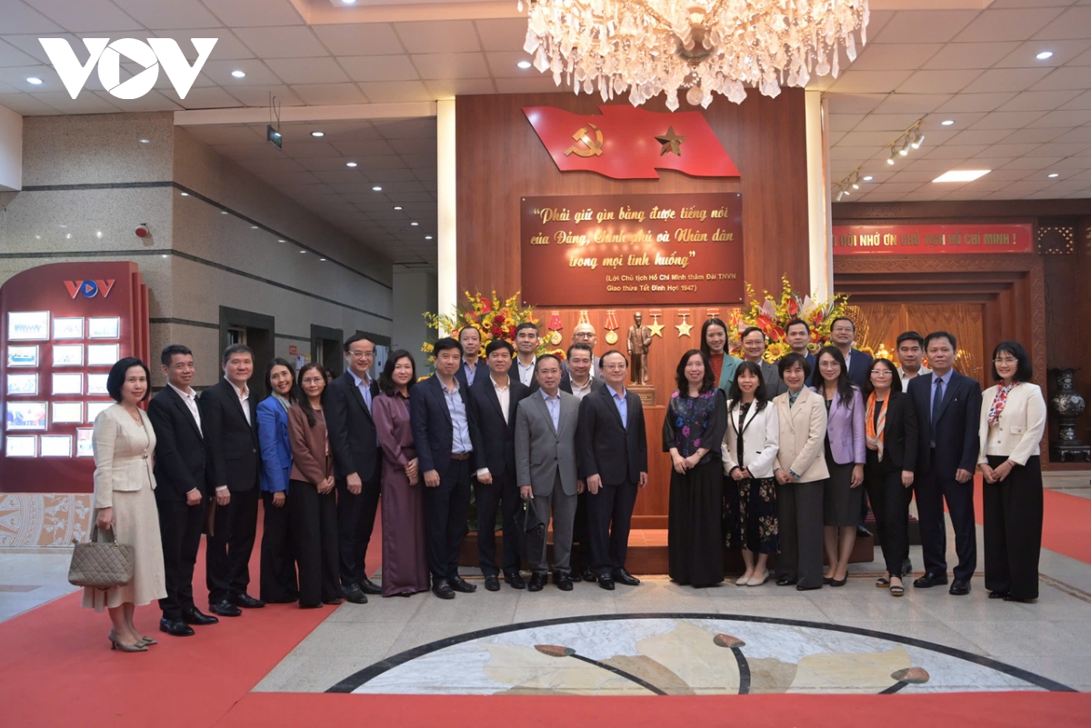 tang cuong phoi hop giua vov va cac co quan dai dien viet nam o nuoc ngoai hinh anh 1