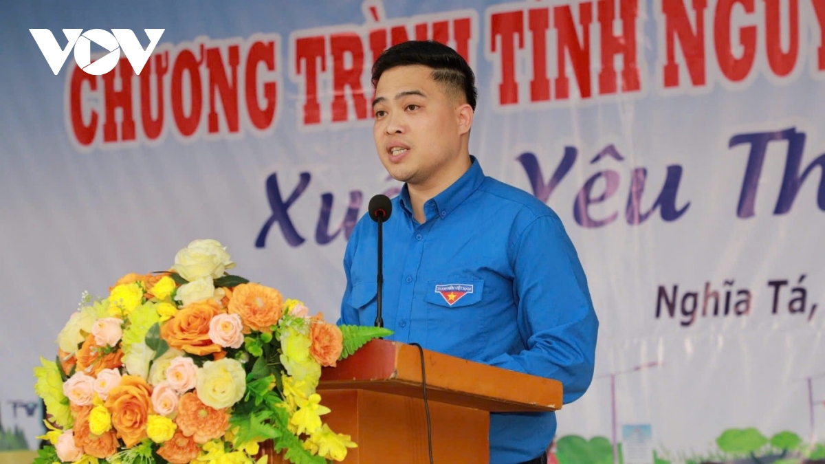 tuoi tre cac co quan trung uong mang xuan yeu thuong ve nghia ta hinh anh 7