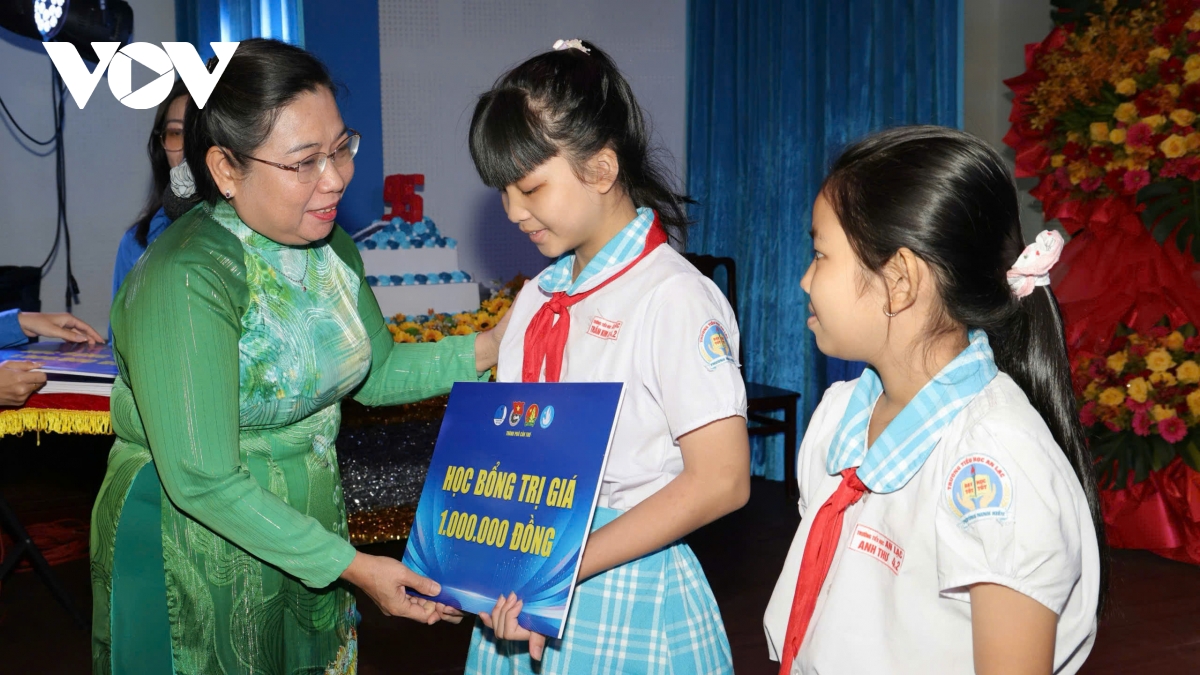 tuoi tre can tho xung kich di dau thoi hoi nhap hinh anh 4