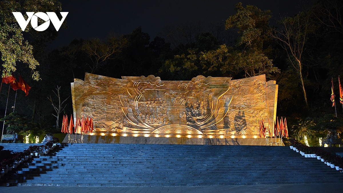 phu tho gioi thieu tour du lich dem doc dao Den hung lung linh nguon coi hinh anh 20