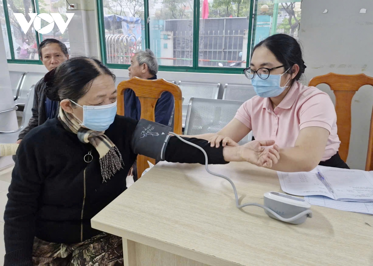 Bảo hiểm y tế góp phần nâng cao sức khỏe người dân