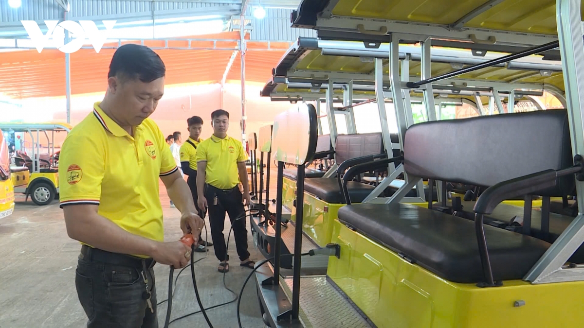 Dam bao an toan ky thuat xe dien phuc vu du lich tai quy nhon hinh anh 1