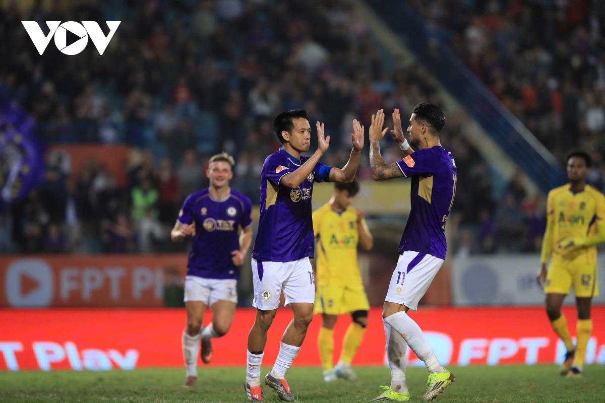ket qua vong 16 v-league 2025 2026 ha noi fc thang dam slna hinh anh 18