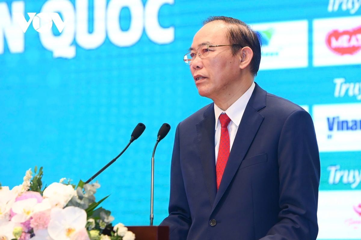 khoa hoc cong nghe kich hoat tang truong moi cho nganh chan nuoi, thu y viet nam hinh anh 1