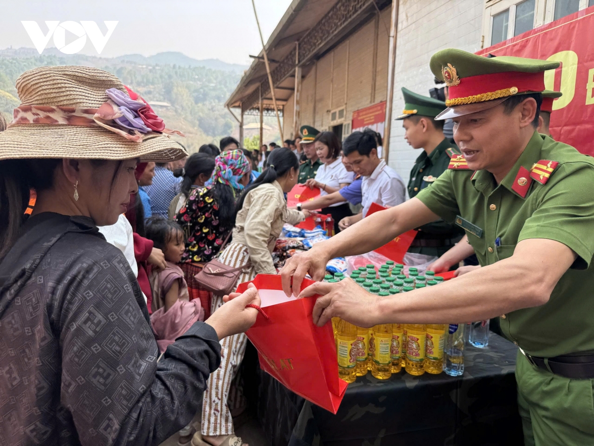 Y nghia chuong trinh thang ba bien gioi tai son la hinh anh 5