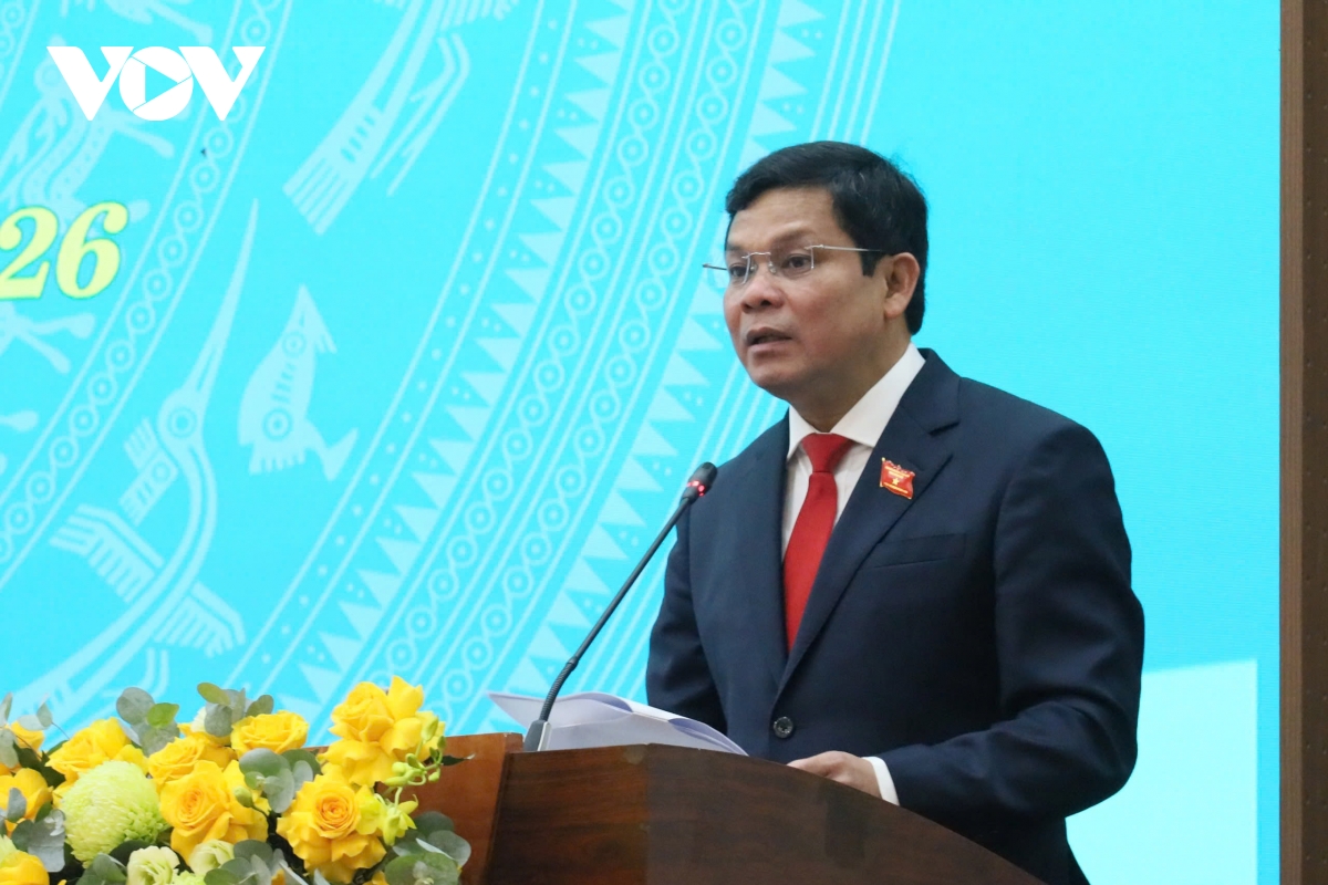 Ong nguyen Duc tuy duoc bau giu chuc chu tich hDnd tinh quang ngai hinh anh 3