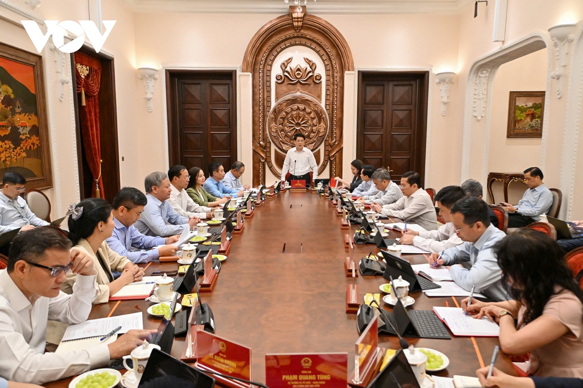 chu tich nuoc luong cuong chu tri giao ban thuong ky voi van phong chu tich nuoc hinh anh 4