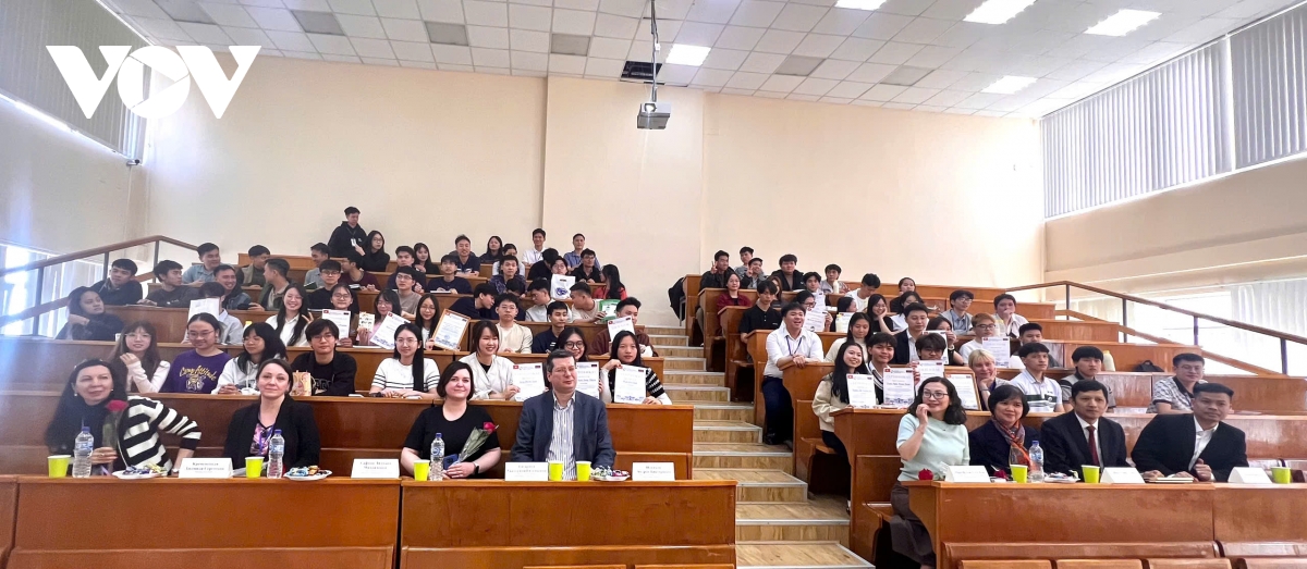 soi dong ky thi olympic danh cho sinh vien viet nam tai nga - olmos 2026 hinh anh 1