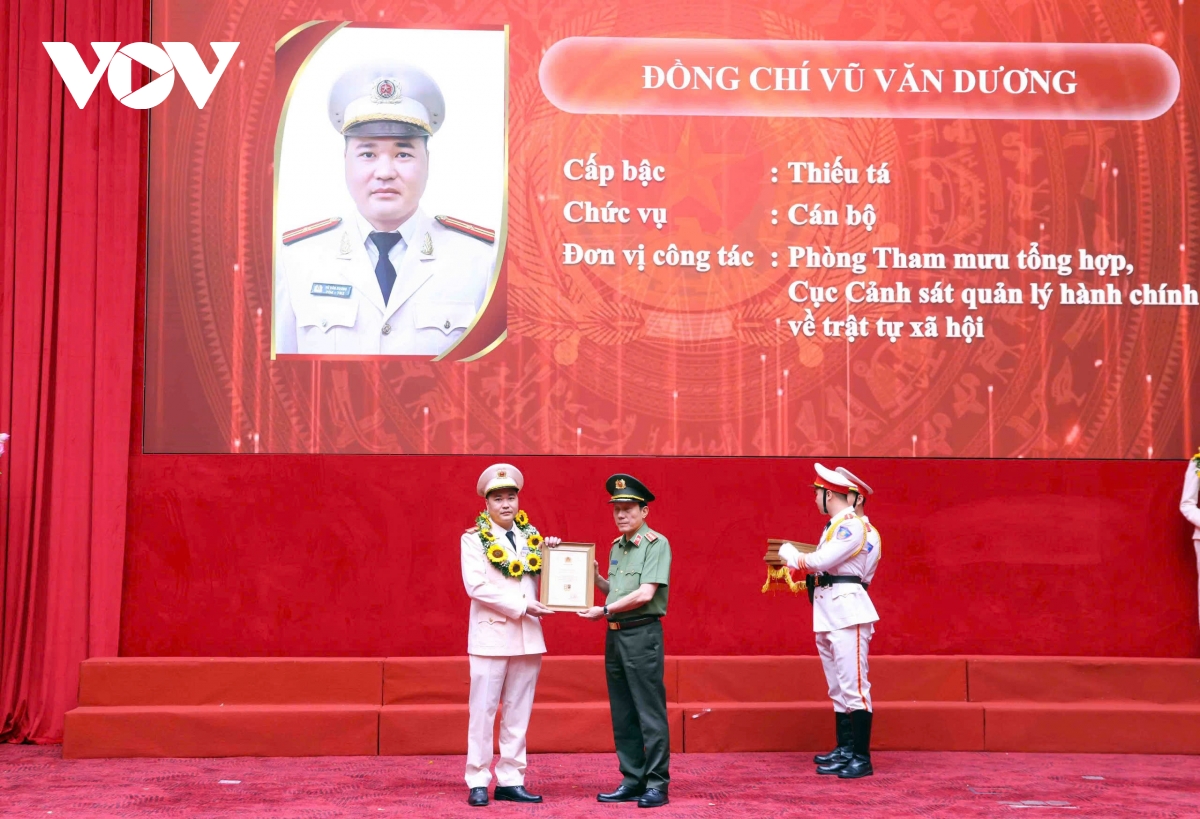 ton vinh 80 dien hinh tien tien luc luong tham muu cong an nhan dan hinh anh 4