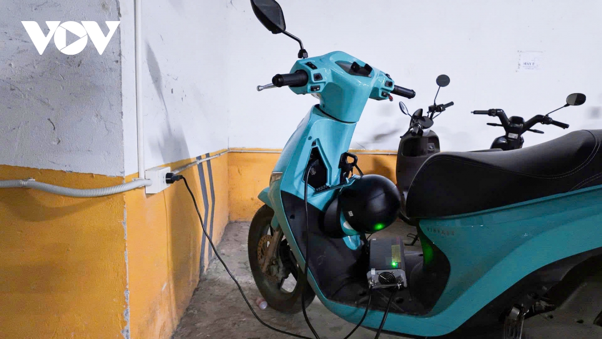 nhieu chung cu o ha noi van lung tung bo tri cho sac xe dien an toan hinh anh 12