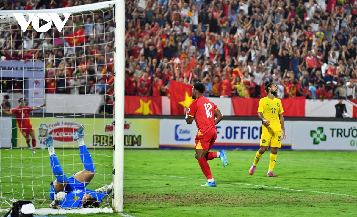 can canh xuan son va hoang hen lam kho hang phong ngu cua malaysia hinh anh 11