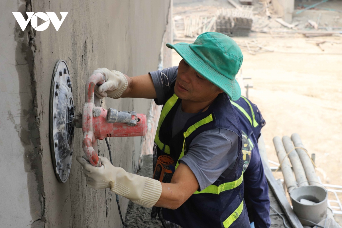 chien dich 100 ngay dem - nhung ngoi truong o vung bien son la dan hien huu hinh anh 14