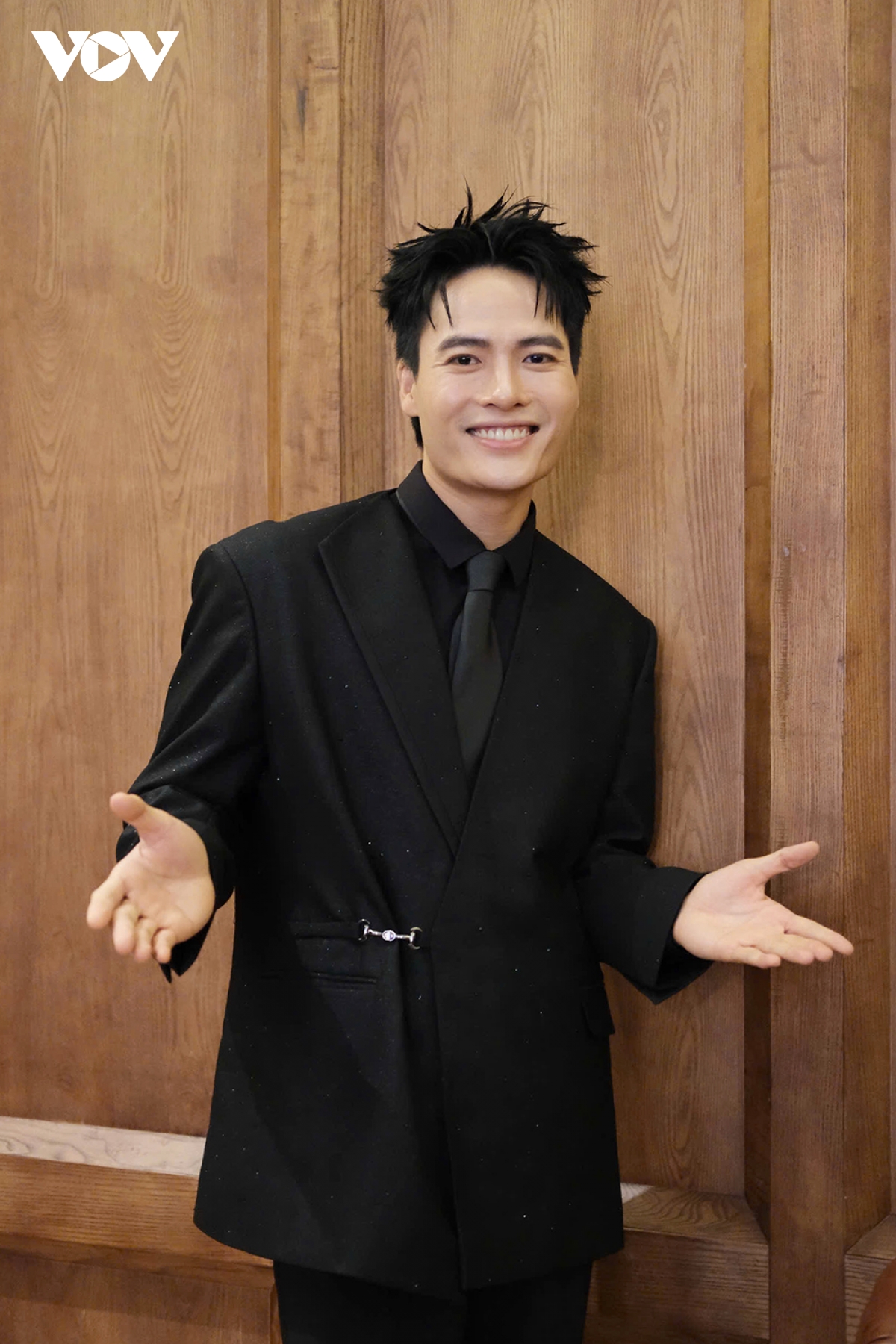 vo tan phat tung chay ban, phat to roi, den xay nha cho ba me o tuoi 30 hinh anh 6