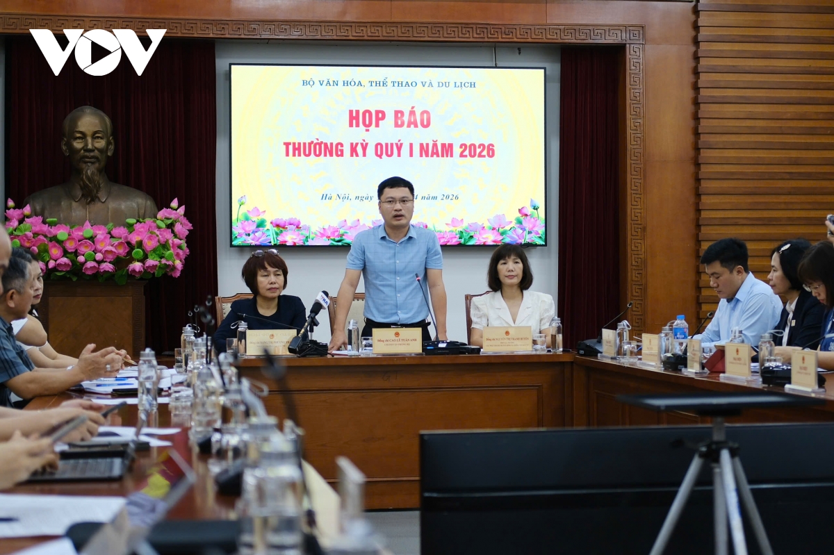 cuc nghe thuat bieu dien len tieng ve mv gay tranh cai cua jun pham hinh anh 2