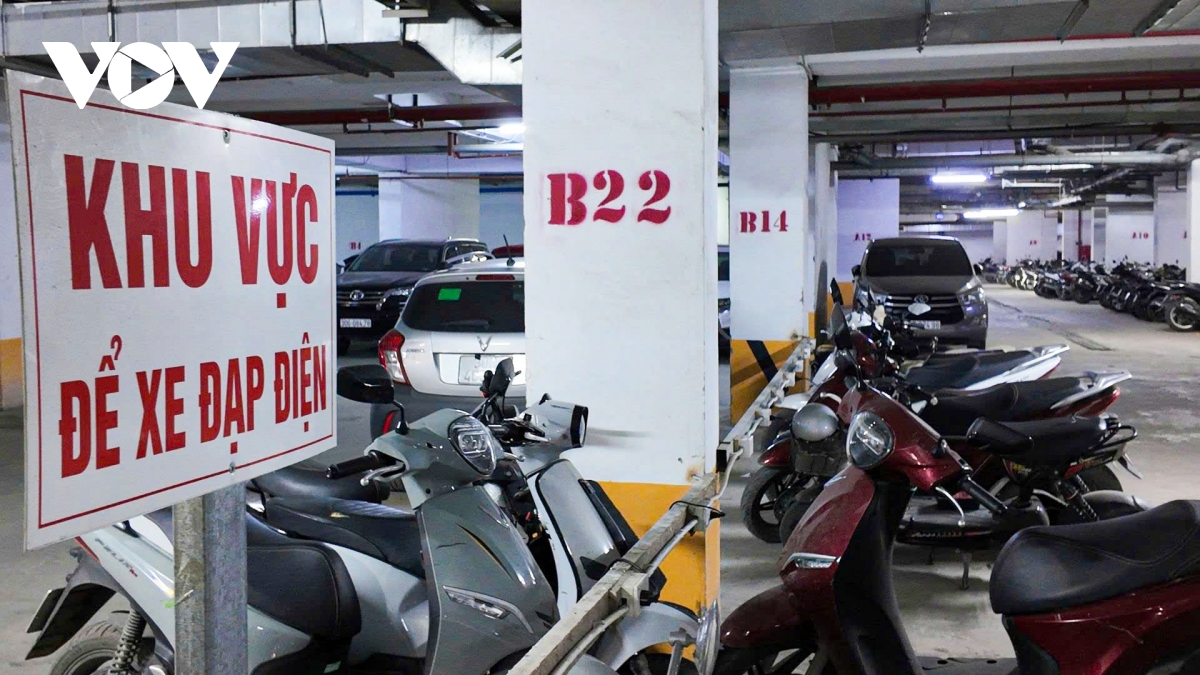 nhieu chung cu o ha noi van lung tung bo tri cho sac xe dien an toan hinh anh 6