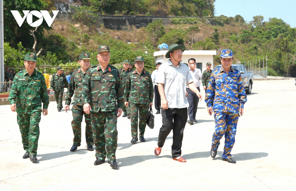 bo quoc phong don doc cac du an trong diem tai dao hon khoai hinh anh 1