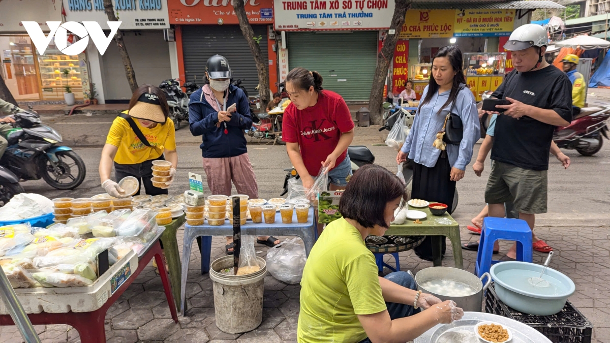 tet han thuc huong vi banh truyen thong van len ngoi hinh anh 1