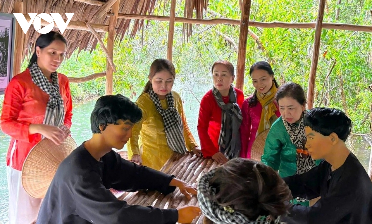 De moi di san ca mau tro thanh san pham du lich dat khach hinh anh 1