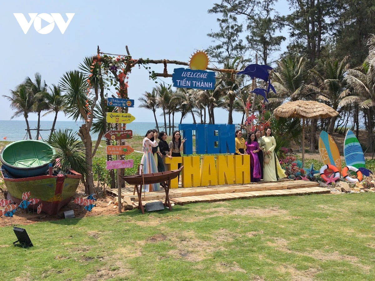 bien tien thanh them diem check-in hut khach hinh anh 1