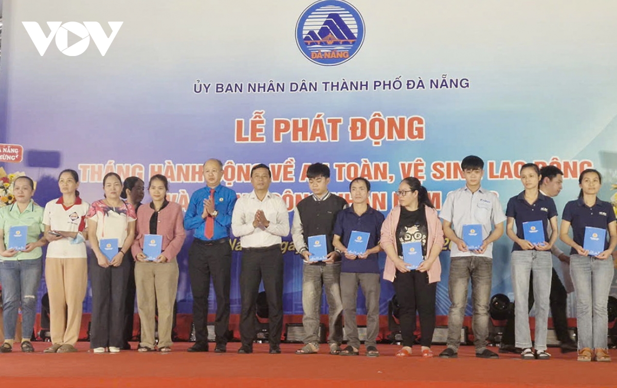 Da nang phat dong thang hanh dong ve an toan, ve sinh lao dong va thang cong nhan hinh anh 1