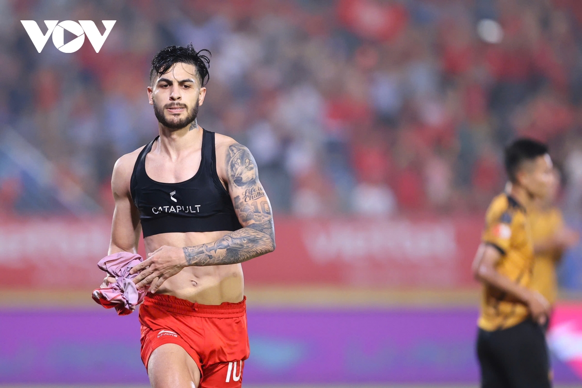 truc tiep the cong viettel 1-0 thanh hoa hlv popov nhan the do hinh anh 3