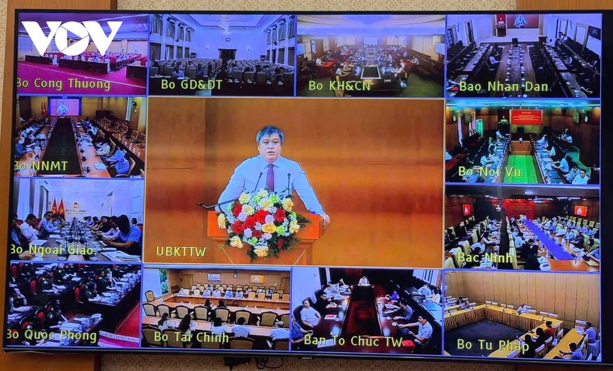 quan triet cac van kien, nghi quyet ve kiem tra, giam sat, ky luat cua Dang hinh anh 4