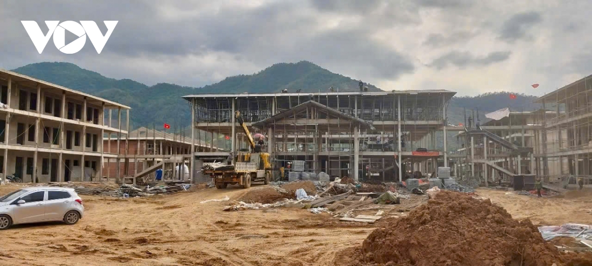 cong trinh truong noi tru lien cap son la ky nghi le nhung khong nghi viec hinh anh 6