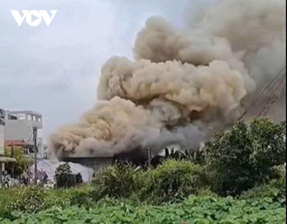 hoa hoan thieu rui nha xuong tai tu ky hai phong hinh anh 1