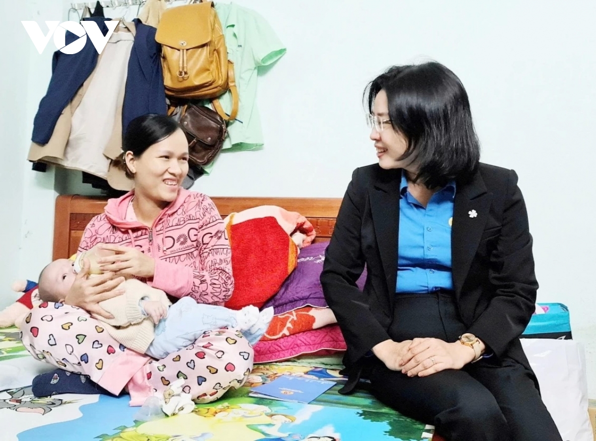 nhieu hoat dong cham lo nguoi lao dong trong thang cong nhan o Da nang hinh anh 2