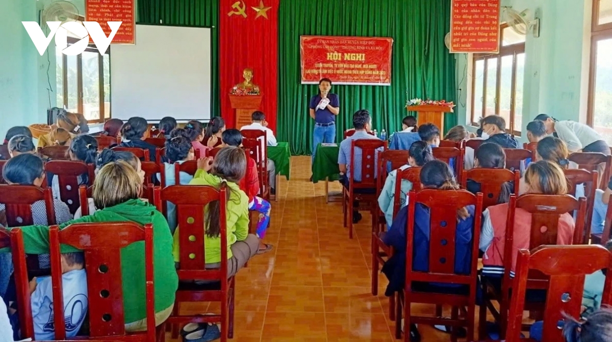 giam ngheo nho xuat khau lao dong o vung cao Da nang hinh anh 2