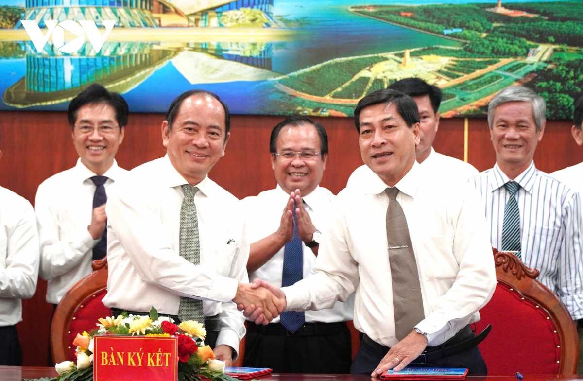 TP Hồ Chí Minh hỗ trợ Cà Mau câng cao chất lượng y tế