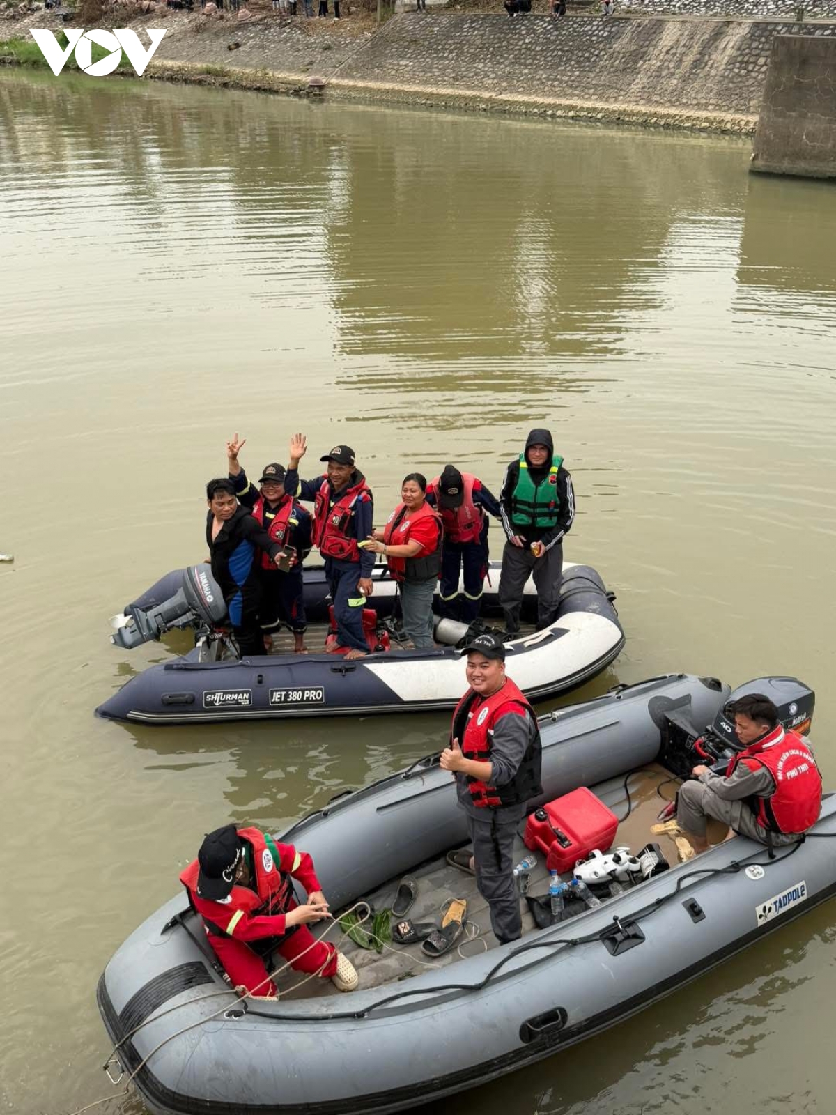 thong tin moi nhat ve 3 me con nghi gieo minh xuong song hong o hung yen hinh anh 1