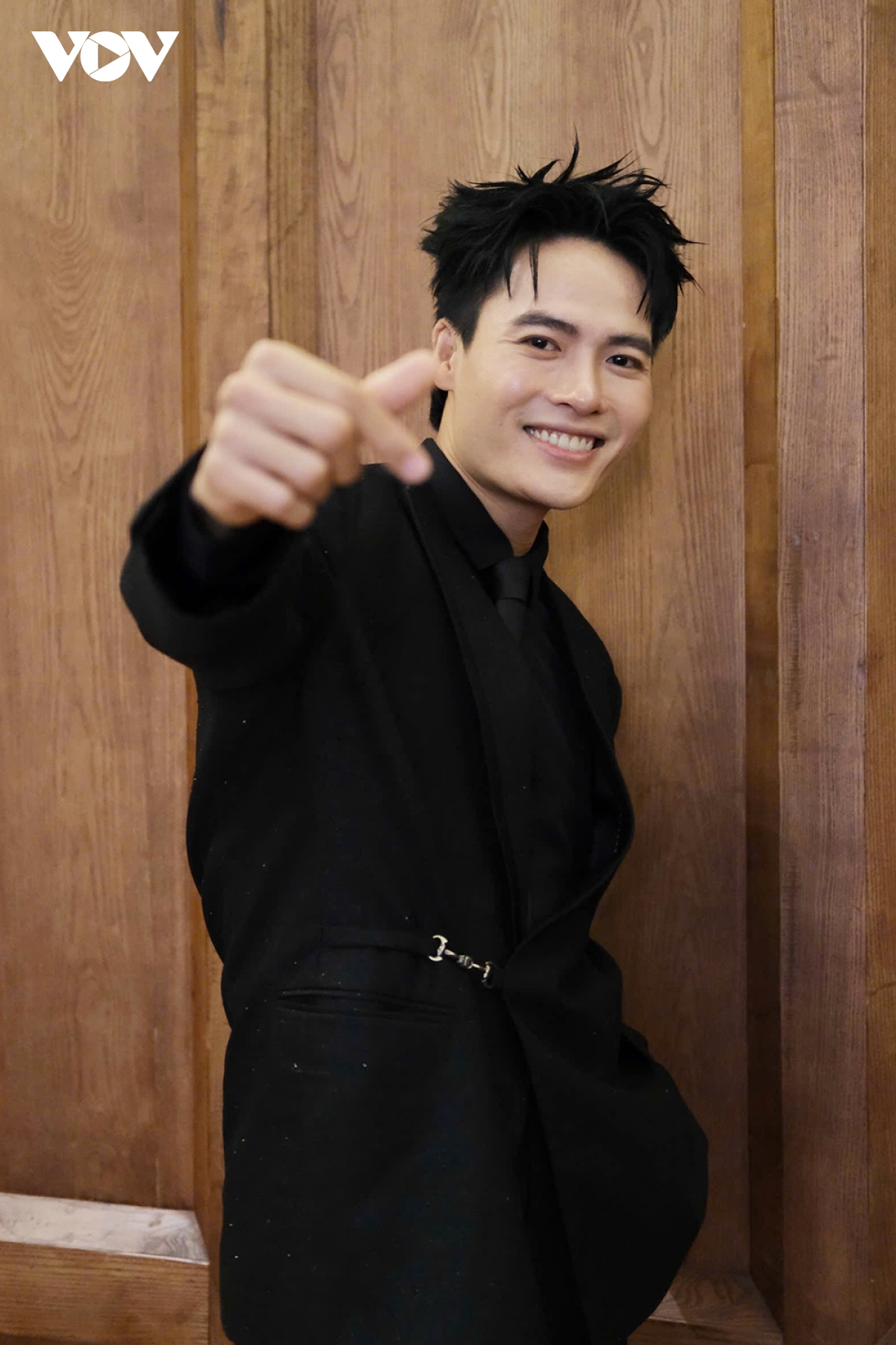 vo tan phat tung chay ban, phat to roi, den xay nha cho ba me o tuoi 30 hinh anh 5