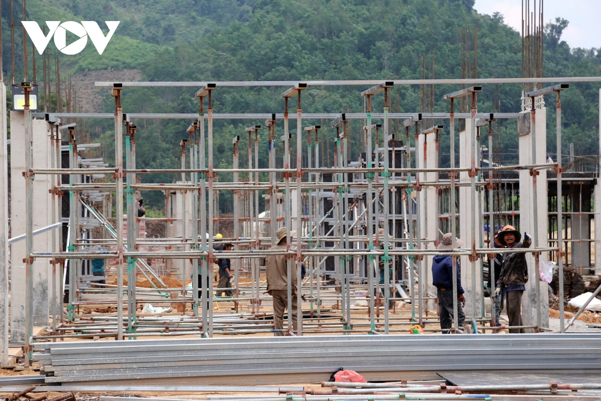 6 truong bien gioi o Da nang chi dinh thau, trai tham van cham tien do hinh anh 4