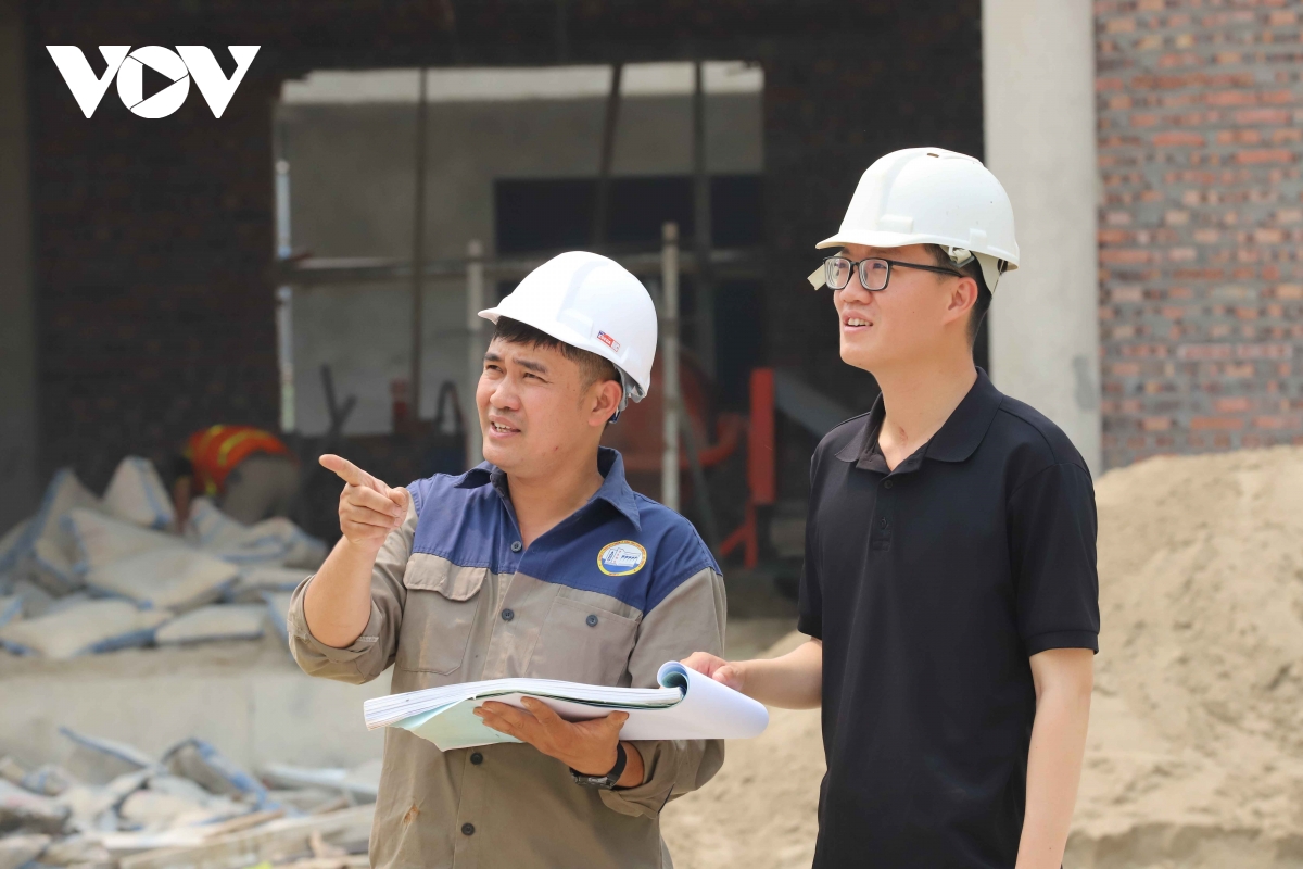 chien dich 100 ngay dem - nhung ngoi truong o vung bien son la dan hien huu hinh anh 4