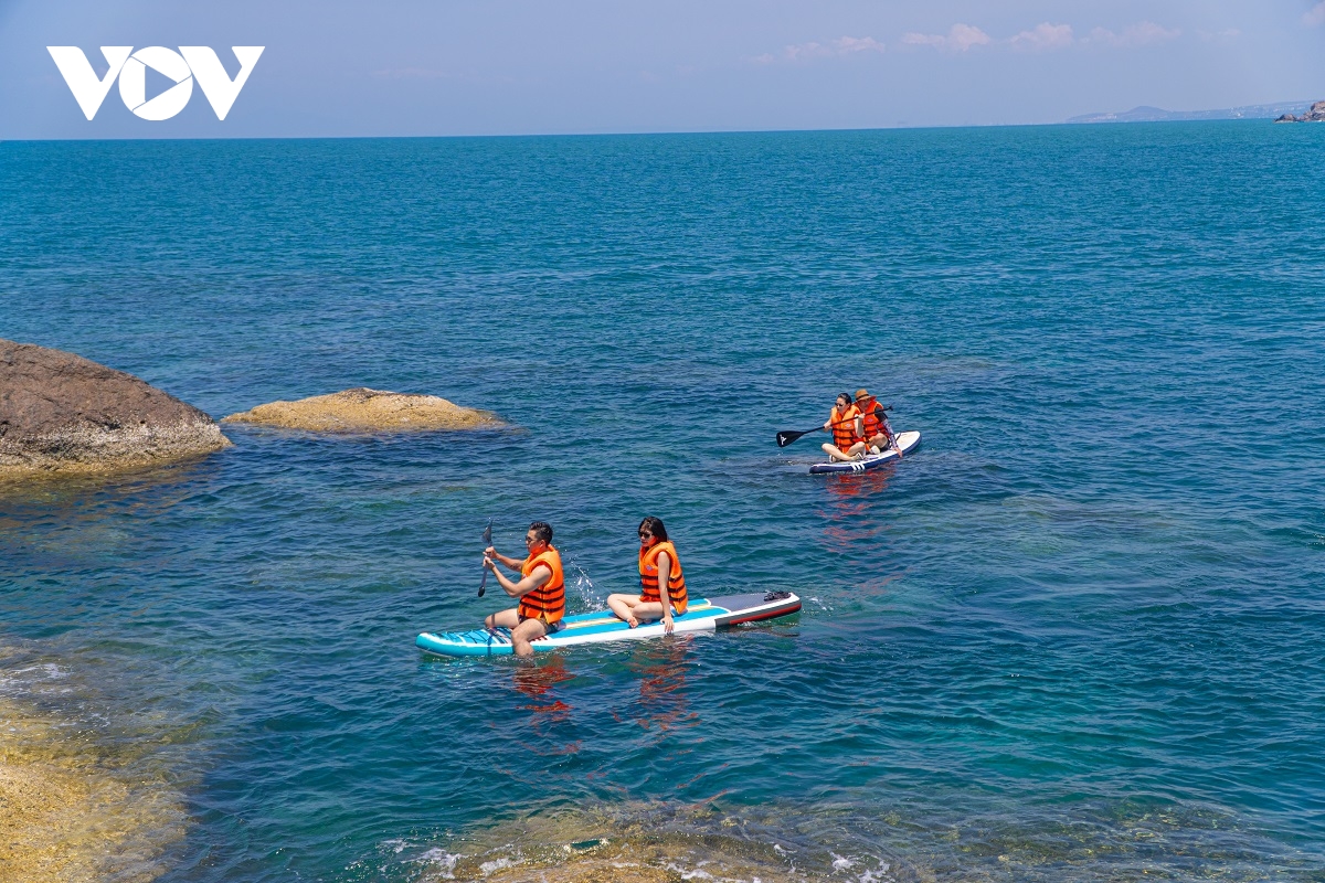 du lich bien lam Dong nong ngay tu ky nghi gio to hung vuong hinh anh 4